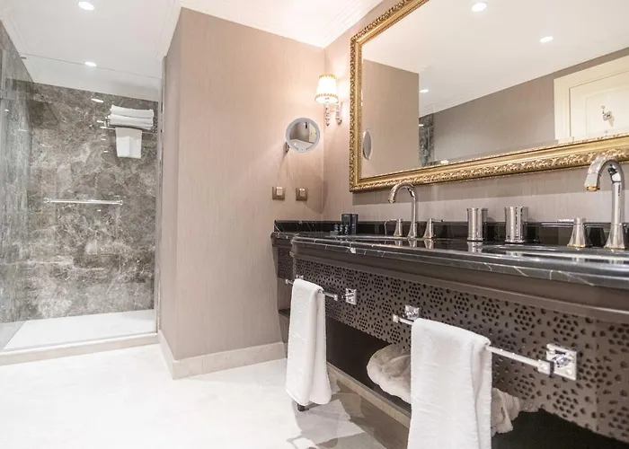 酒店 Dekalb 伊斯坦布尔