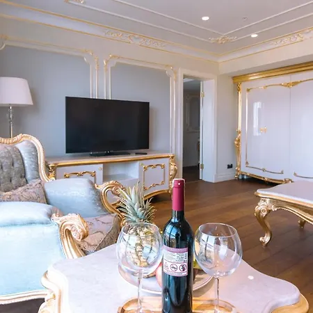 Dekalb ホテル イスタンブール