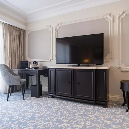 Dekalb イスタンブール